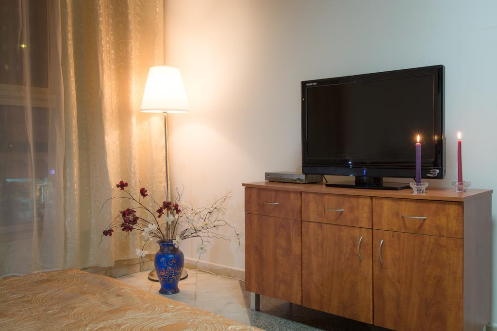 Hotel Rothschild 37 Бат-Ям Номер фото