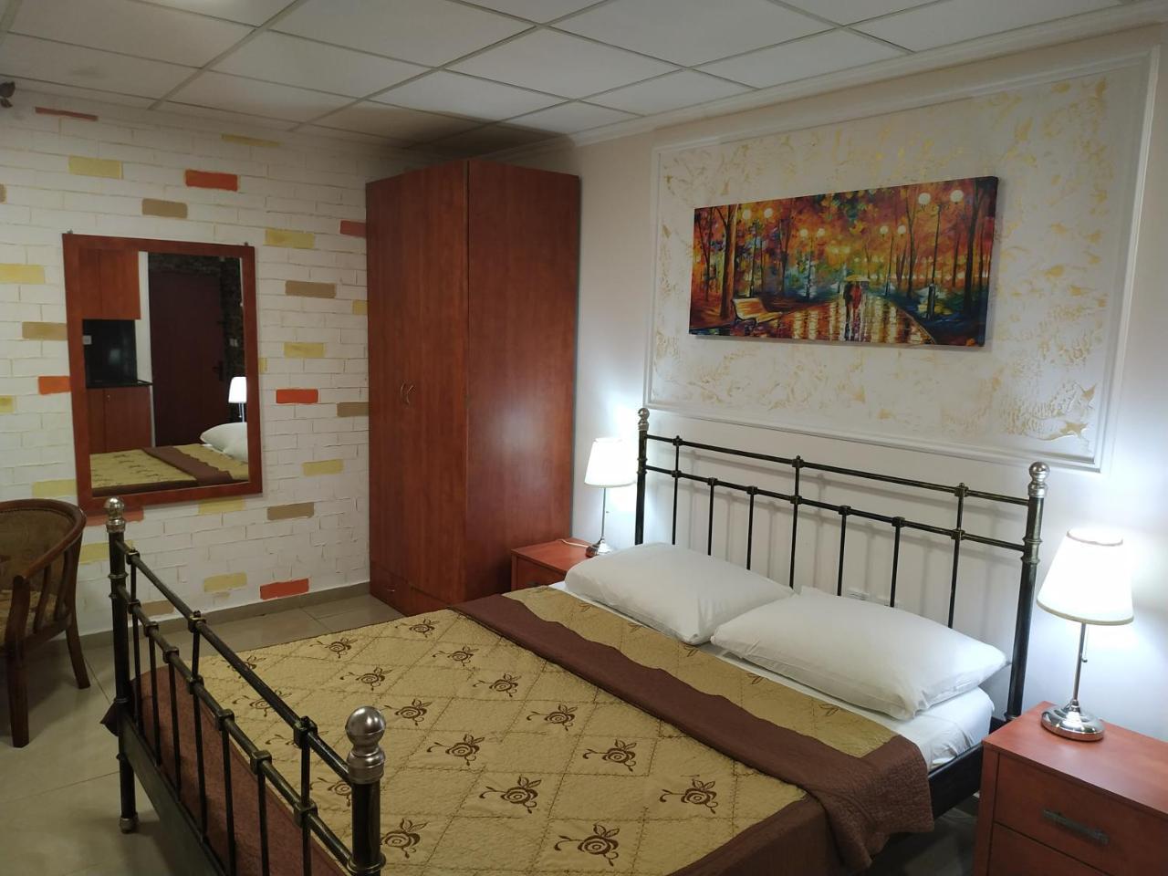 Hotel Rothschild 37 Бат-Ям Экстерьер фото