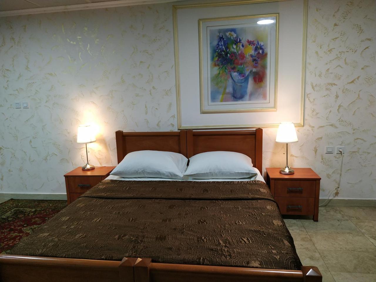 Hotel Rothschild 37 Бат-Ям Экстерьер фото